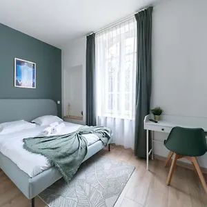 Appartement Bains Callou Situee Face Aux Thermes, Vichy